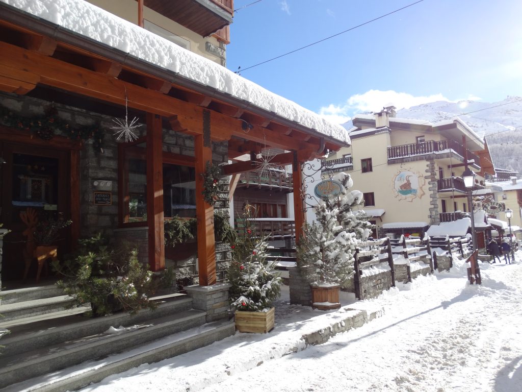 Francesca Leto neve cervinia